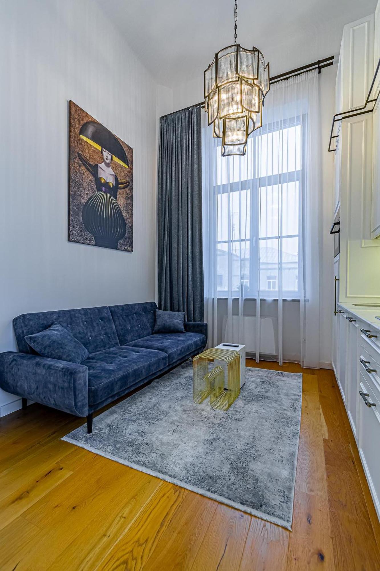 Ministerija Loft Apartment With Parking & Ac 考纳斯 外观 照片